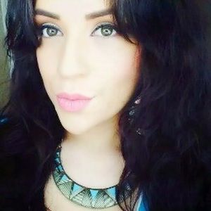 Meet your Posher, Mayra